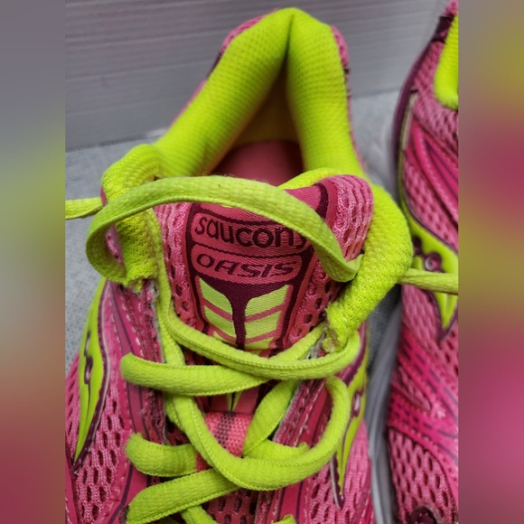 Saucony Women’s Hot Pink with Neon Yellow Athletic Running Shoes 9.5 - Picture 5 of 13